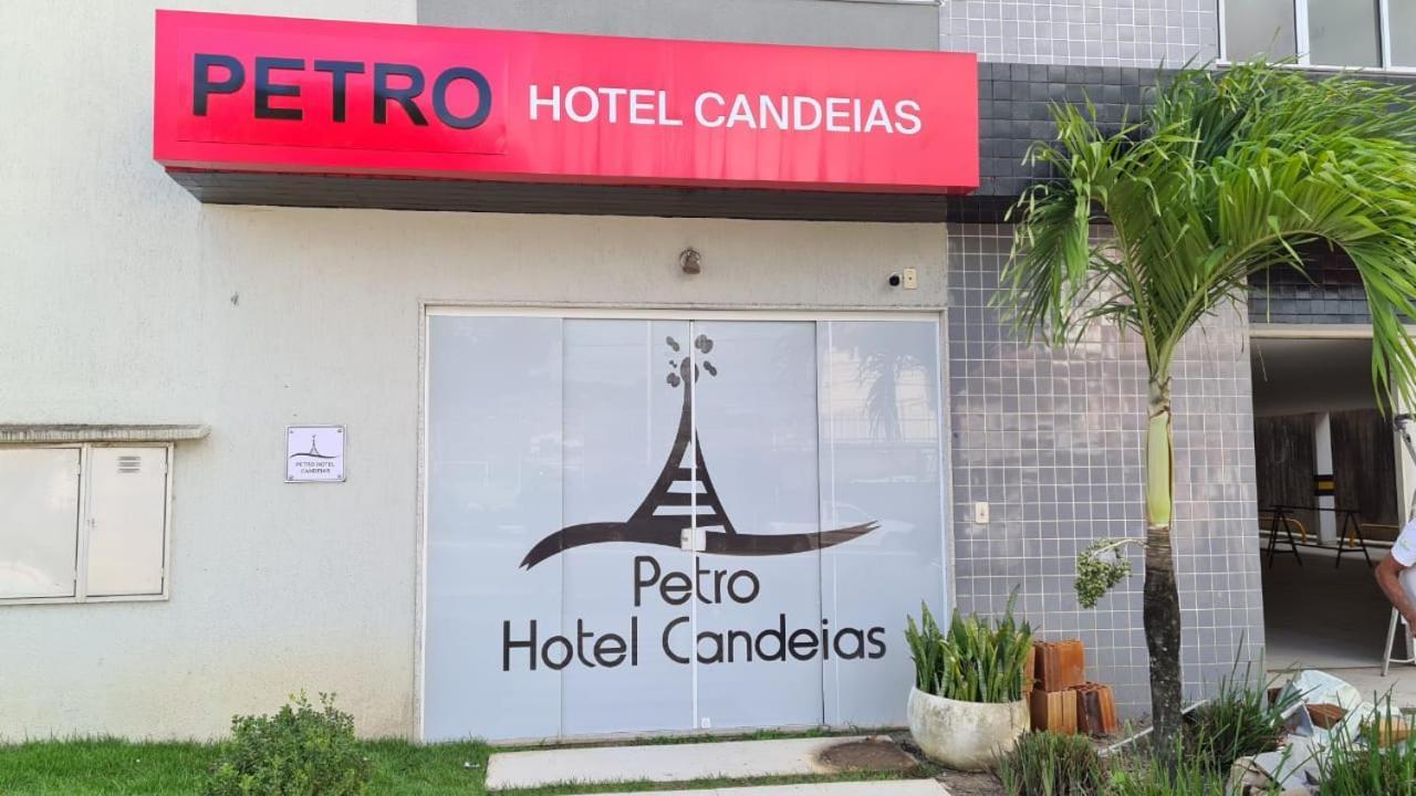 Petro Hotel Candeias Candeias  ภายนอก รูปภาพ